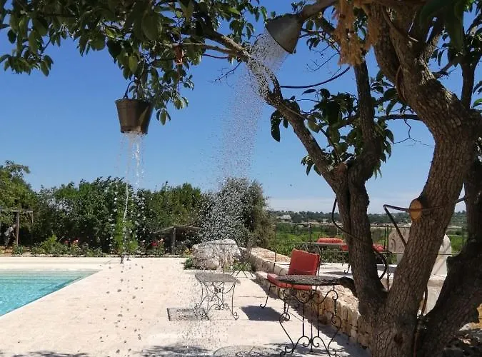 Country house Tenuta Colavecchio *